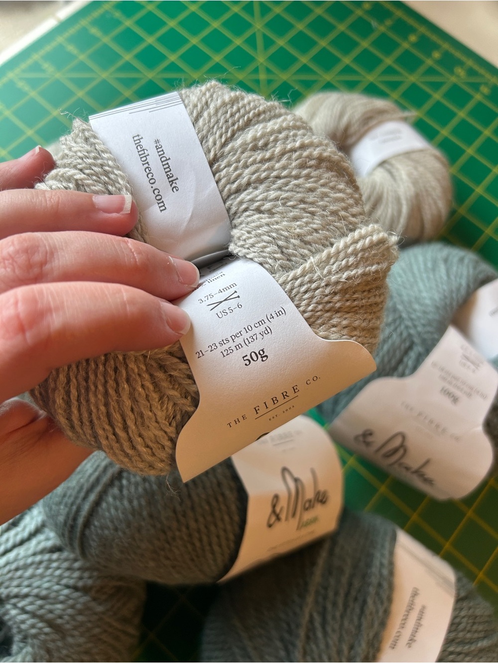 YARN DESTASH / &Make Bundle - Picture 7 of 7